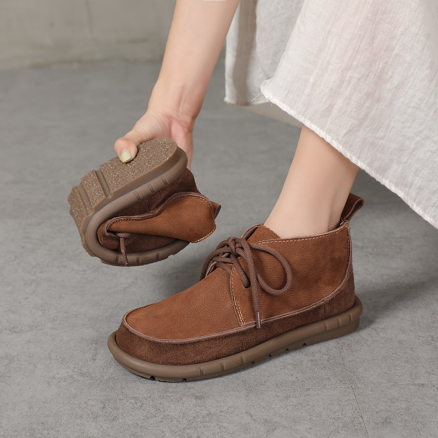 Lirinda – Leather Lace-Up Ankle Boots