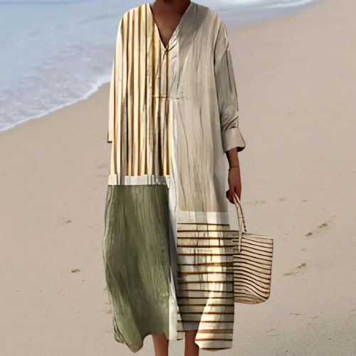 Celine – Chic Fluid Dress