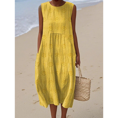 Élodie – Embroidered Charm and Lightness