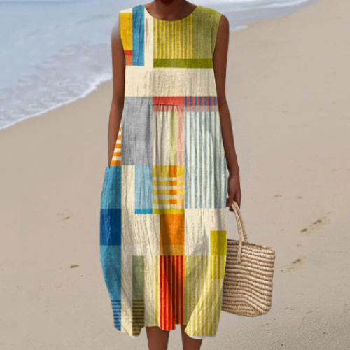 Poppy – Flattering and Graphic Dress